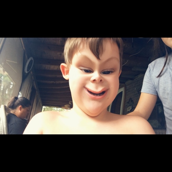 Meet your Posher, Logan - Picture 1 of 1